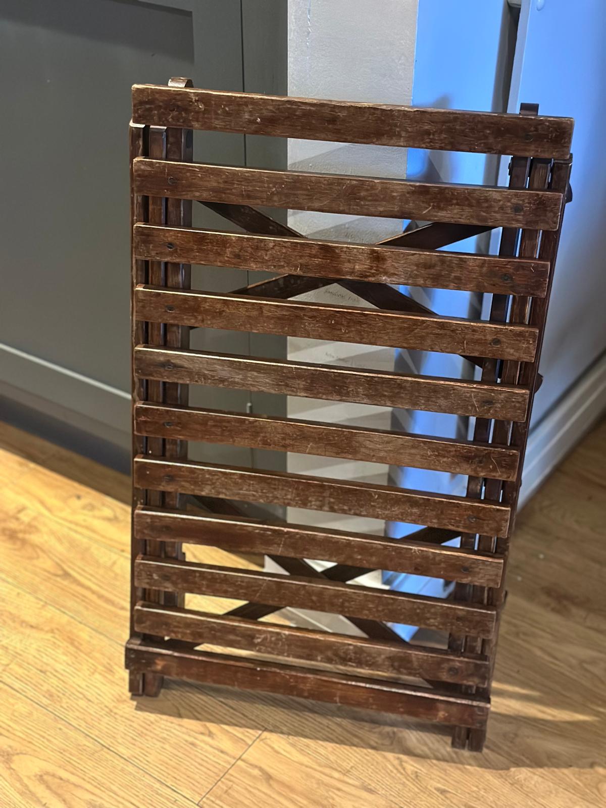 Vintage Folding Luggage Stand – Wooden Slatted Suitcase Stand